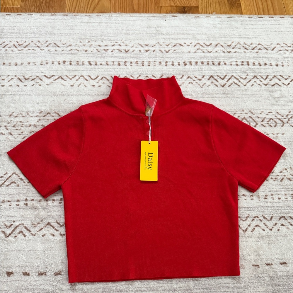 Daisy Vibrant Red Polo Mock Neck Short Sleeve Cropped Tee